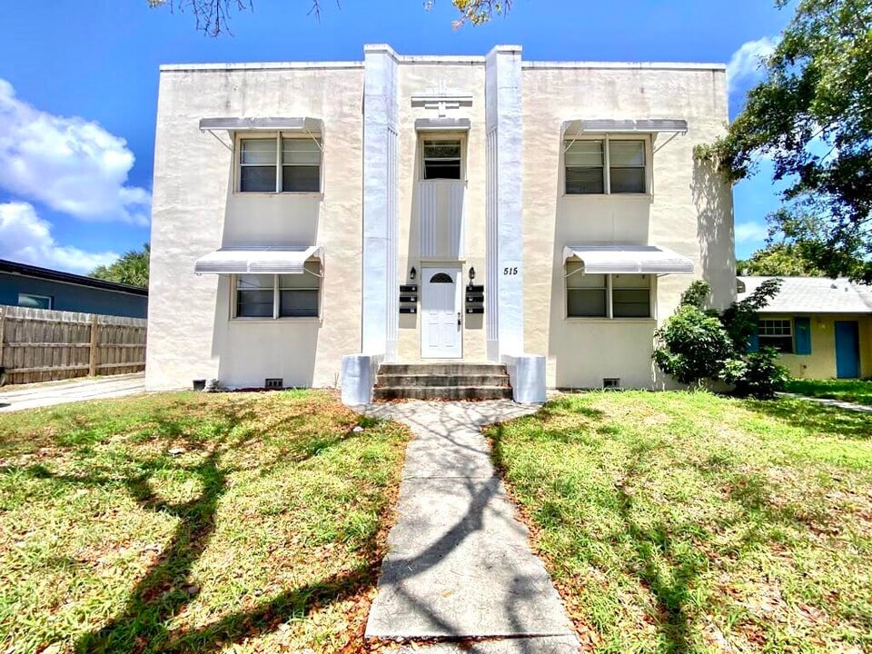 515 57th St in West Palm Beach, FL - Building Photo