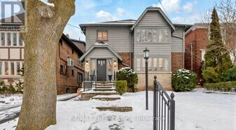 5 Killarney Rd in Toronto, ON - Building Photo