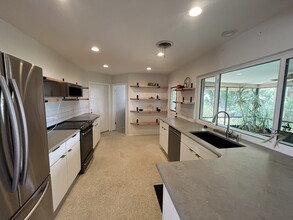 30 Silk Oaks Dr in Ormond Beach, FL - Foto de edificio - Building Photo