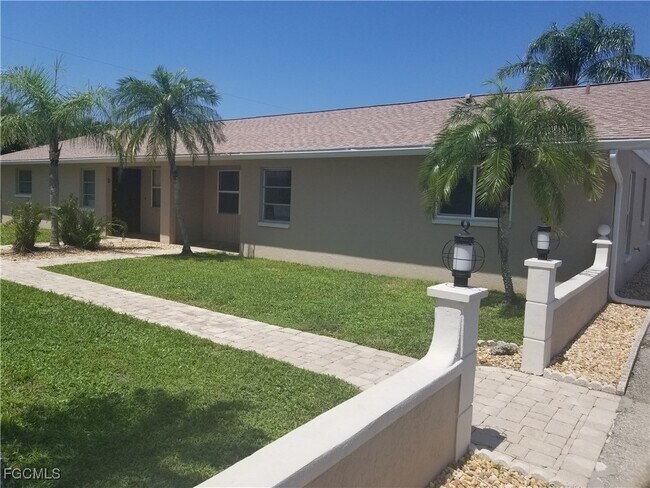 property at 1102 SE 8th Terrace
