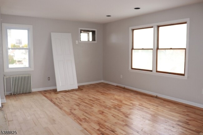 property at 66 Winant Ave
