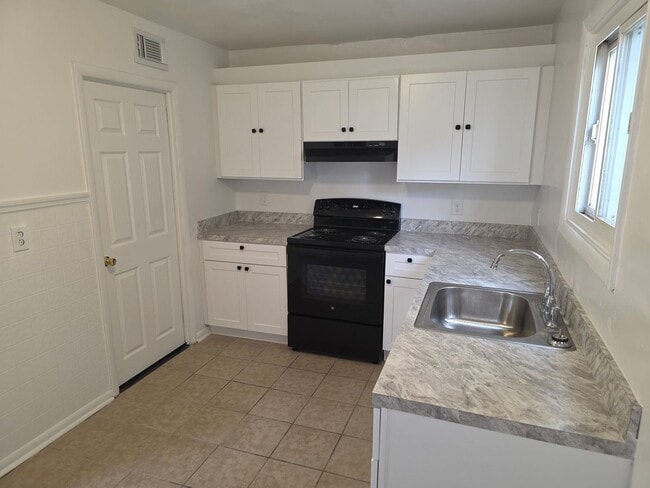 property at 66 Thorn Ln