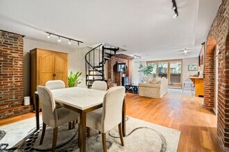 34 Union Pk St in Boston, MA - Building Photo - Building Photo