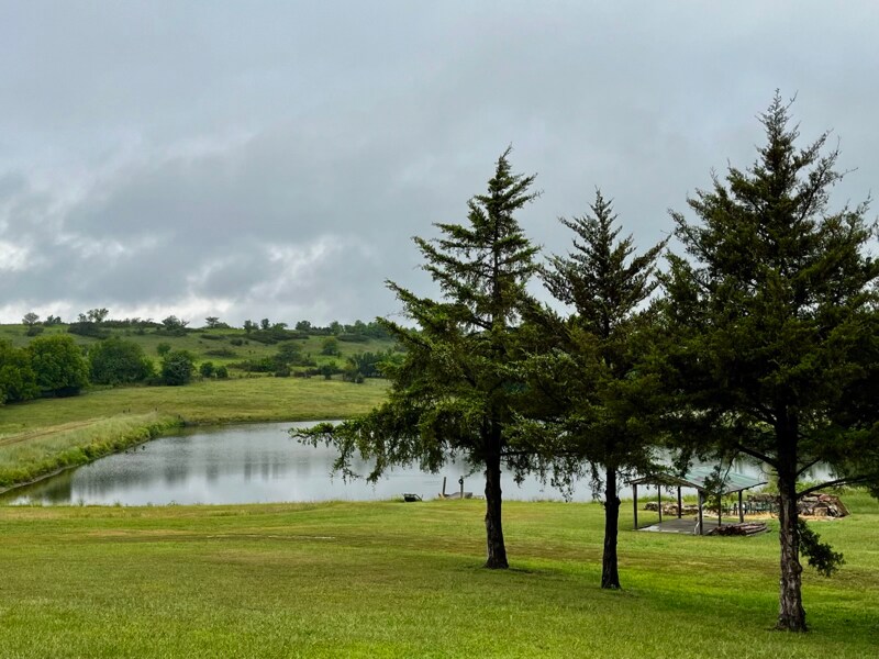 13325 Brush Creek Rd in Westmoreland, KS - Building Photo