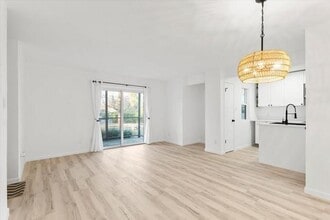 2119 Oxford Ave in Austin, TX - Building Photo - Building Photo