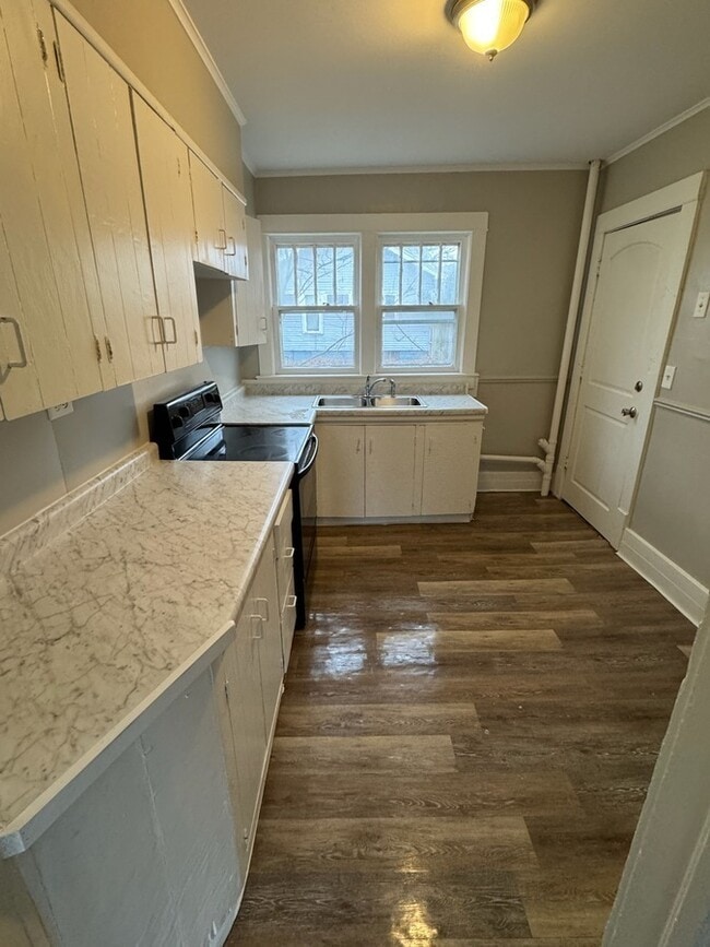 property at 1955 S Getty St