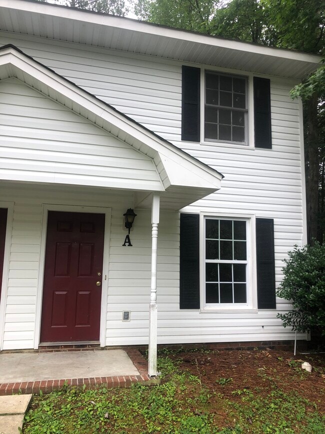 118 Lakewood Dr in Jacksonville, NC - Building Photo - Building Photo