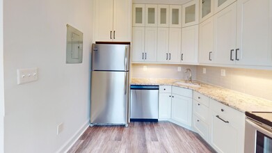 1325 13th St NW in Washington, DC - Building Photo - Building Photo