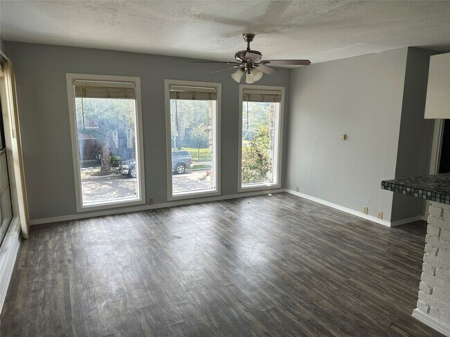 property at 628 Hawthorne St