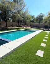 385 Glenridding St in Las Vegas, NV - Building Photo