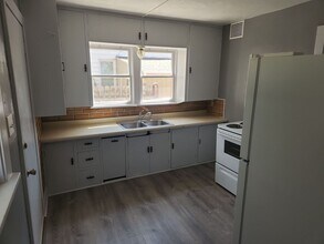 740 Blue Lakes Blvd in Twin Falls, ID - Building Photo - Building Photo