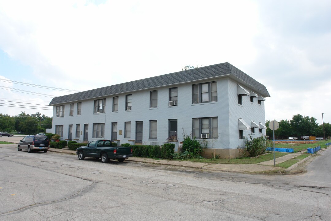 715-723 W Cannon St in Fort Worth, TX - Foto de edificio