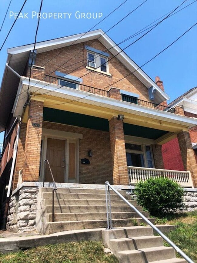 property at 2321 Rohs St