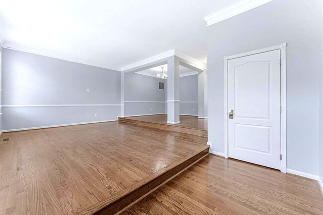 43627 Pickett Corner Terrace in Ashburn, VA - Building Photo - Building Photo
