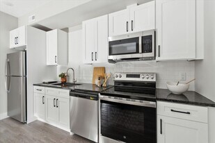 1704 N 22nd St in Philadelphia, PA - Building Photo