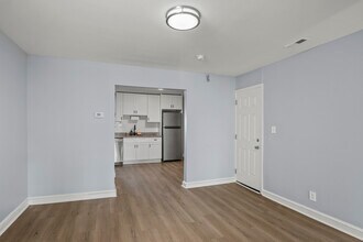 2207 Callow Ave in Baltimore, MD - Building Photo - Building Photo