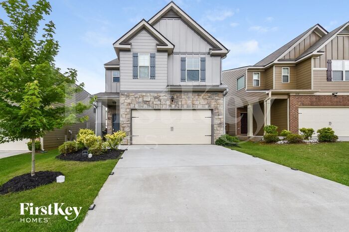 584 Dasheill Ln in Atlanta, GA - Building Photo