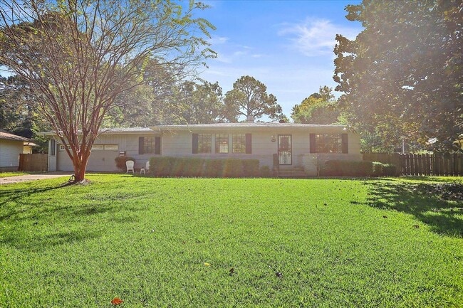 5814 Canton Park Dr in Jackson, MS - Building Photo - Building Photo