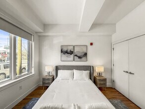 236 W Thompson St in Philadelphia, PA - Building Photo - Building Photo