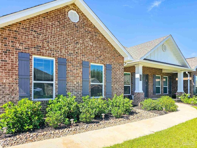 5636 Blake Ln in Milton, FL - Building Photo - Building Photo