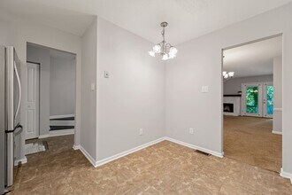 5703 3 Oaks Dr in Raleigh, NC - Building Photo - Building Photo
