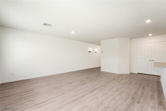 3324 La Cura Ave in Enterprise, NV - Building Photo - Building Photo