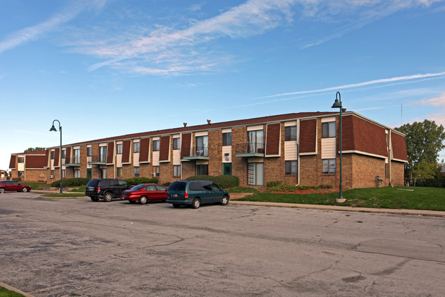 Villages of Hanna in Fort Wayne, IN - Building Photo - Building Photo