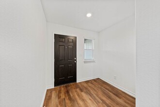 817 Heartseed Ave in New Braunfels, TX - Building Photo - Building Photo