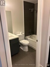 8 Eglinton Ave E in Toronto, ON - Building Photo - Building Photo