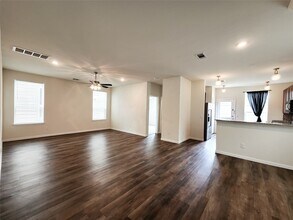 10223 Cannons Run Way in Houston, TX - Building Photo - Building Photo