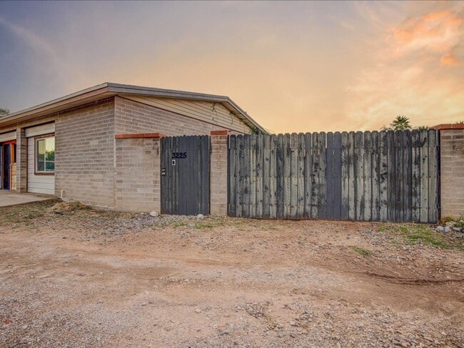 3225 S Ames Pl in Tucson, AZ - Building Photo - Building Photo