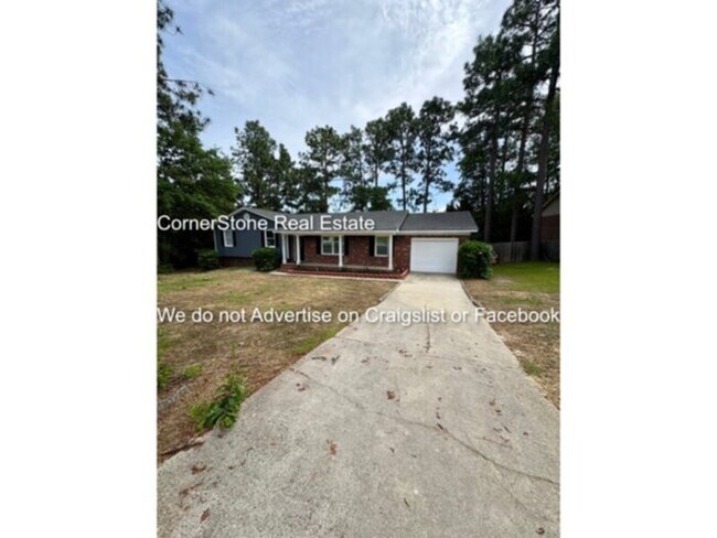 6905 Pine Creek Ct in Fayetteville, NC - Building Photo - Building Photo
