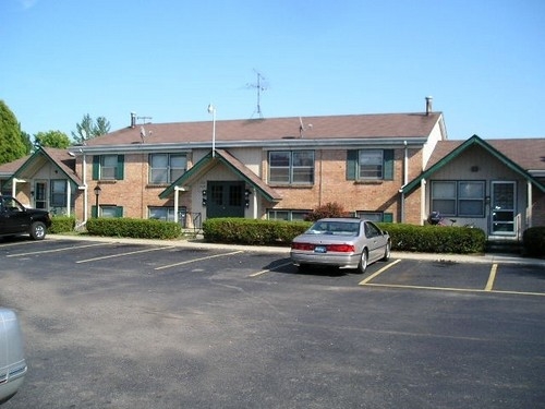 4215-4241 Oak Park Dr SE in Grand Rapids, MI - Building Photo - Building Photo