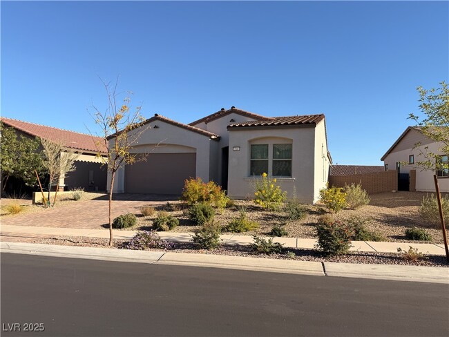 property at 724 Omaggio Pl