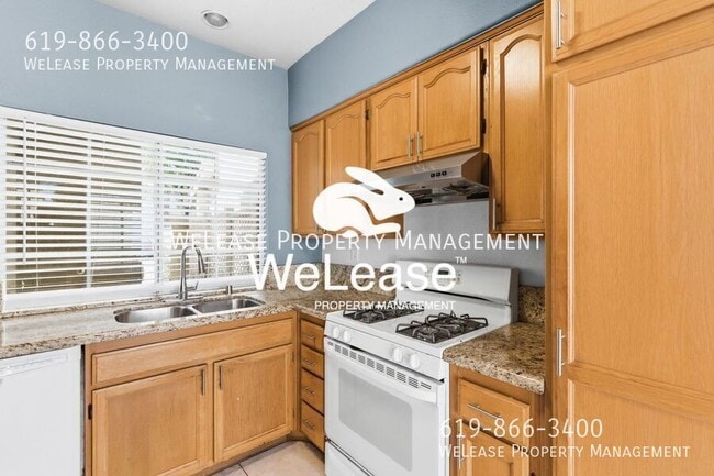 10956 Creekbridge Pl in San Diego, CA - Building Photo - Building Photo