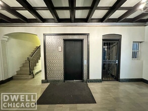 2777 N Milwaukee Ave, Unit 01 in Chicago, IL - Building Photo - Building Photo
