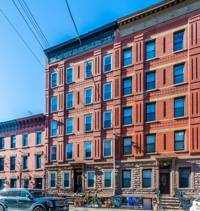 1012 Park Ave in Hoboken, NJ - Foto de edificio - Building Photo