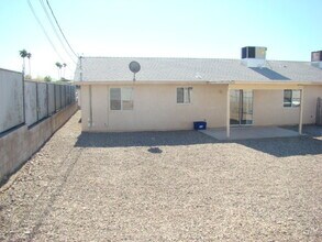 2581 McCulloch Blvd N in Lake Havasu City, AZ - Building Photo - Building Photo