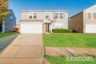 2887 Beethoven Ave in Indianapolis, IN - Building Photo