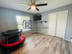 6124 Principia Dr in Ft. Myers, FL - Building Photo - Building Photo