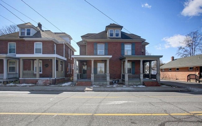 property at 646 Lincoln Way E