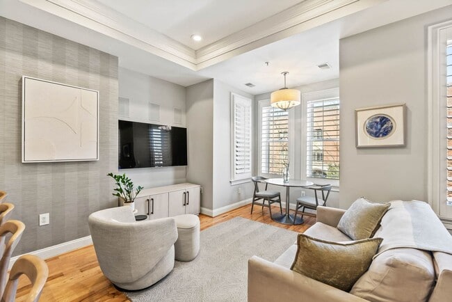 property at 1224 R St NW