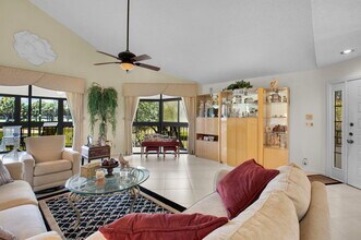 7380 Clunie Pl in Delray Beach, FL - Building Photo - Building Photo