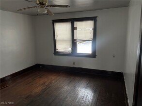 365 Marmion Ave in Youngstown, OH - Building Photo - Building Photo