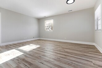 59 Gant Cir in Streamwood, IL - Building Photo - Building Photo