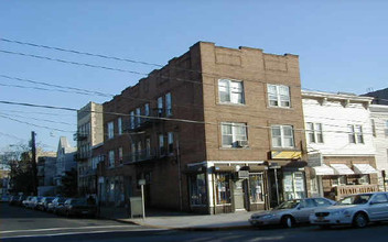 A.K.A 297 Griffith St in Jersey City, NJ - Building Photo - Building Photo