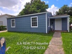 6515 Linden St in Houston, TX - Building Photo