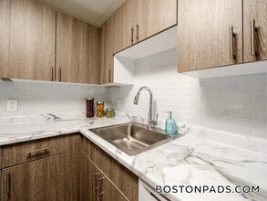 28 Forest Acres Dr in Haverhill, MA - Building Photo - Building Photo