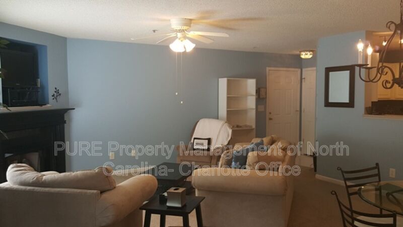 711 Ivy Glen Dr in Winston-Salem, NC - Building Photo