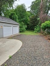 447 E Park Ave in Maple Shade, NJ - Building Photo - Building Photo